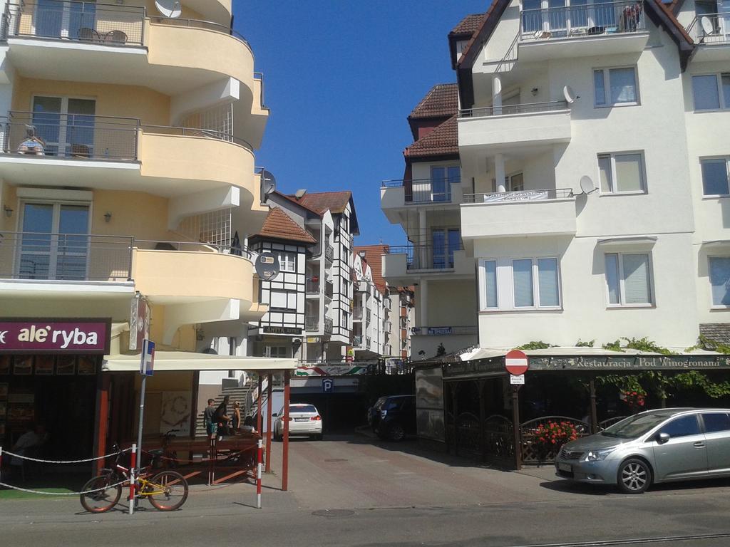 Apartament Portowy Z Garazem, Ul Towarowa Kolobrzeg Luaran gambar