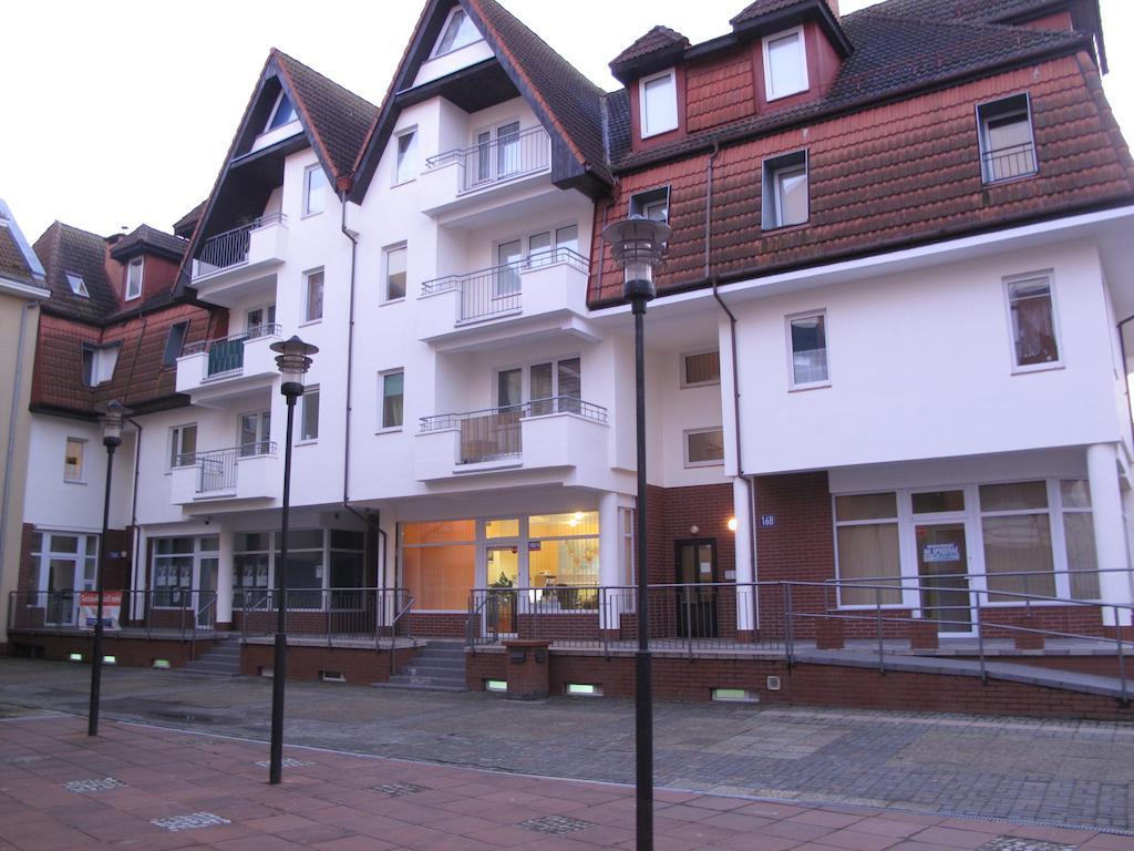 Apartament Portowy Z Garazem, Ul Towarowa Kolobrzeg Luaran gambar