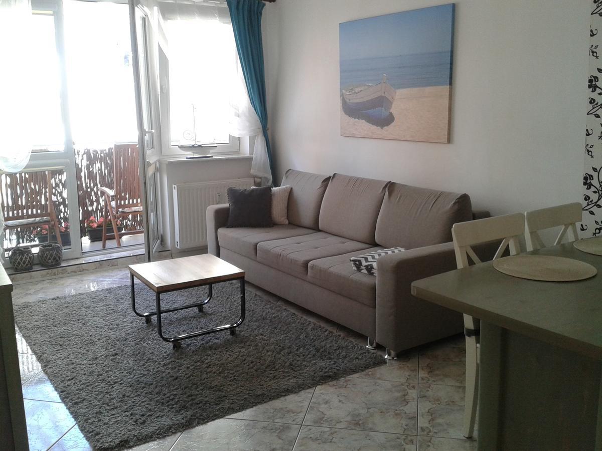 Apartament Portowy Z Garazem, Ul Towarowa Kolobrzeg Luaran gambar